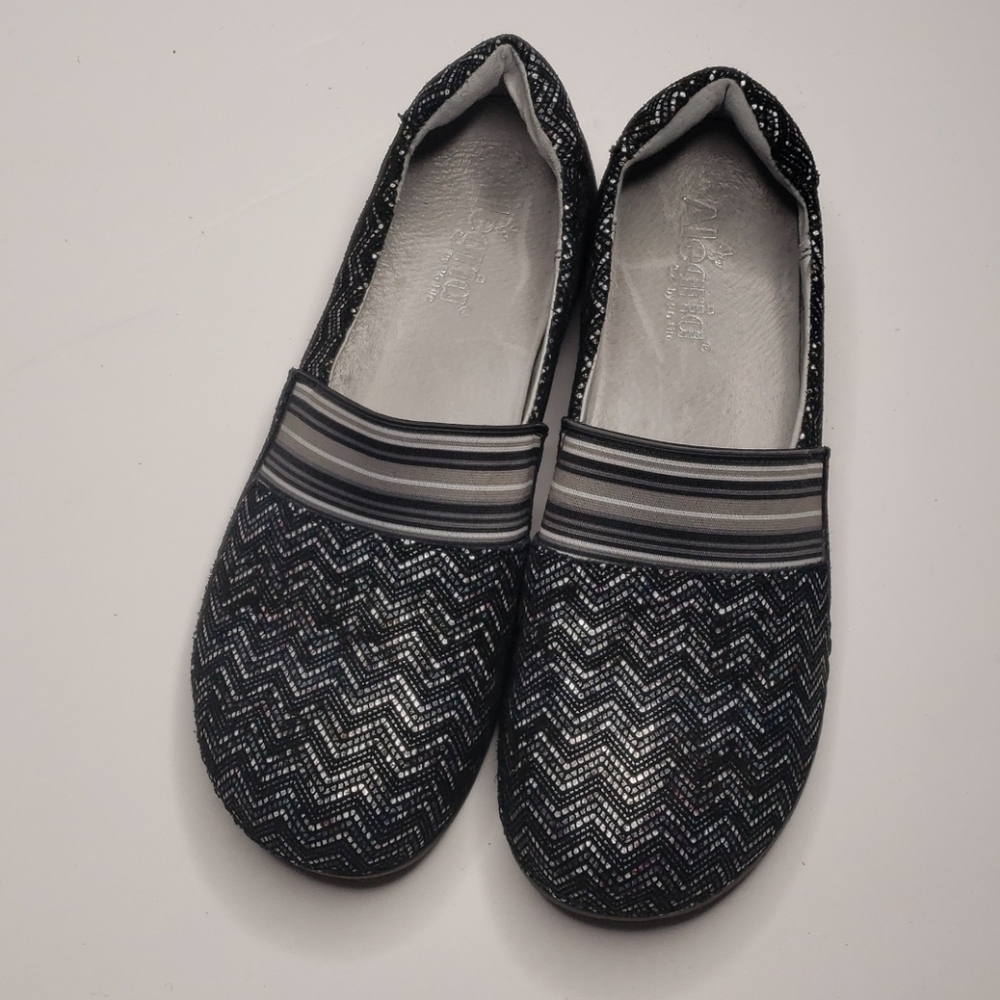 Alegria Glee Ric Rack Mules/Clog Shoes Sz. 9